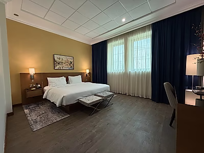 STYLISH 2BR HOTEL APARTMENT BIN MAHMOUD