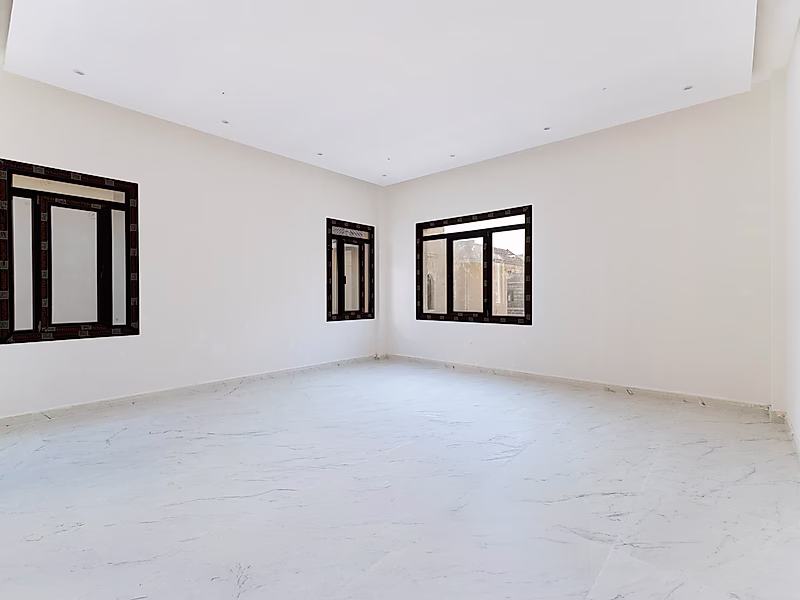 Luxury Villa for Sale in Al Wukair – 9 Bedrooms + Basement - Photo 16