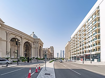 LUSAIL INCOME PORTFOLIO – 20 FULLY FURNISHED 1BR UNITS (POOL, SEA & VENDÔME VIEWS)