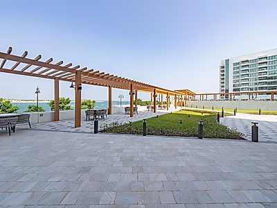 LUSAIL INCOME PORTFOLIO – 20 FULLY FURNISHED 1BR UNITS (POOL, SEA & VENDÔME VIEWS)
