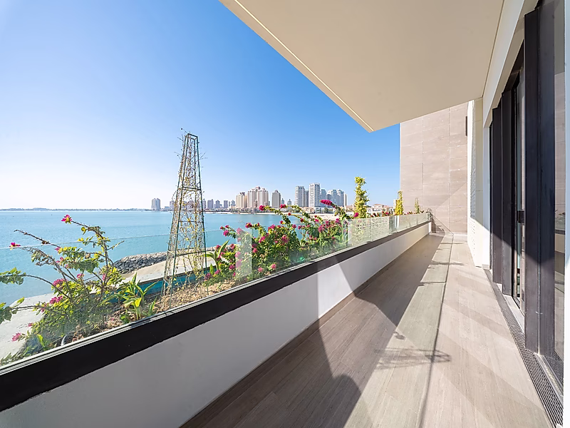 The Pearl Island Crown Villa — A Private Beachfront Masterpiece - Photo 22