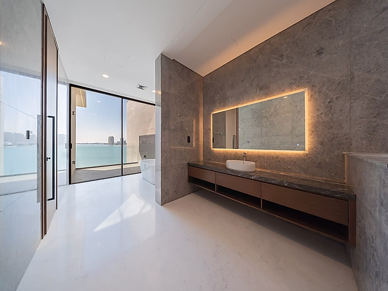 The Pearl Island Crown Villa — A Private Beachfront Masterpiece - Photo 32