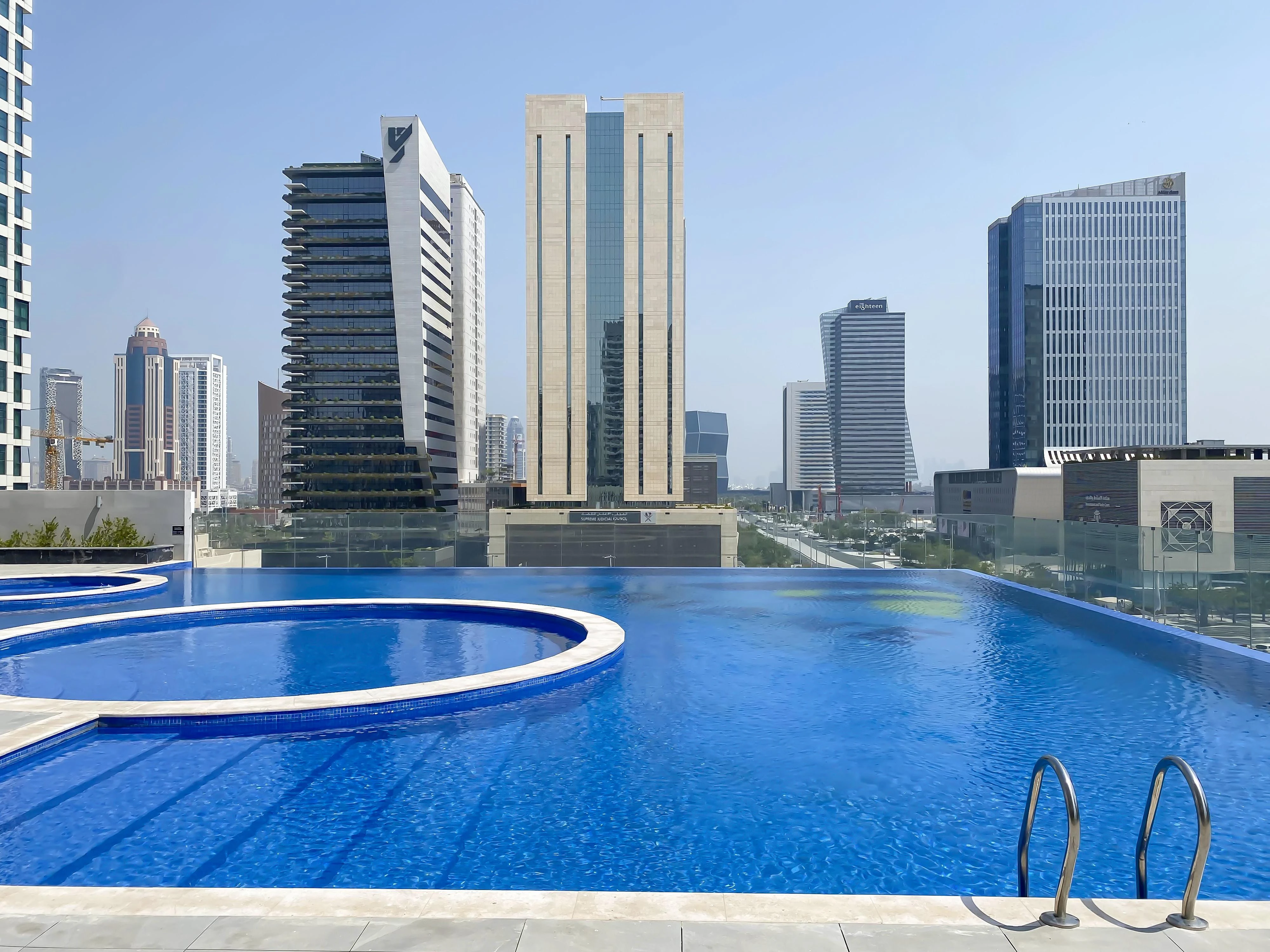 Luxury Apartment in Lusail Marina | 3 Master Bedrooms + Maid’s Room