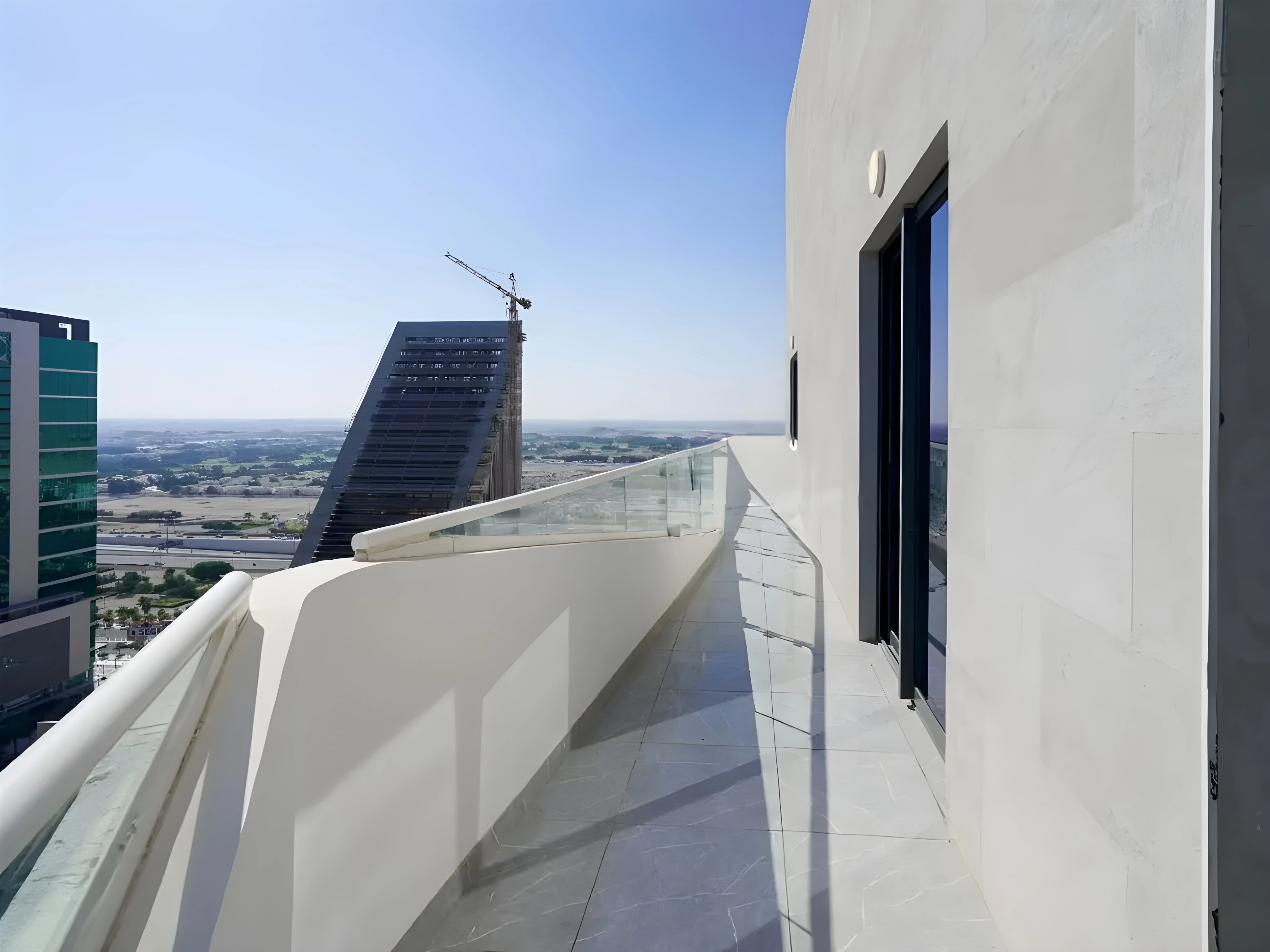 Luxury Apartment in Lusail Marina | 3 Master Bedrooms + Maid’s Room