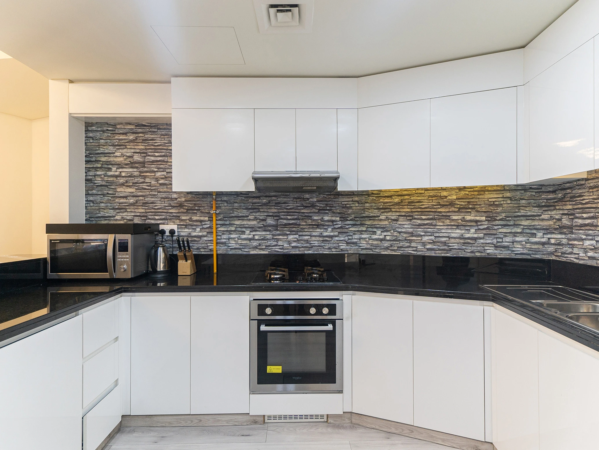 GREAT INVESTMENT! 1-BEDROOM APARTMENT | LUSAIL - Photo 5