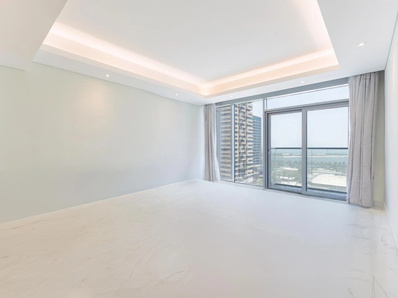 CHARMING 1 BEDROOM APARTMENT | MARINA DISTRICT - Photo 1