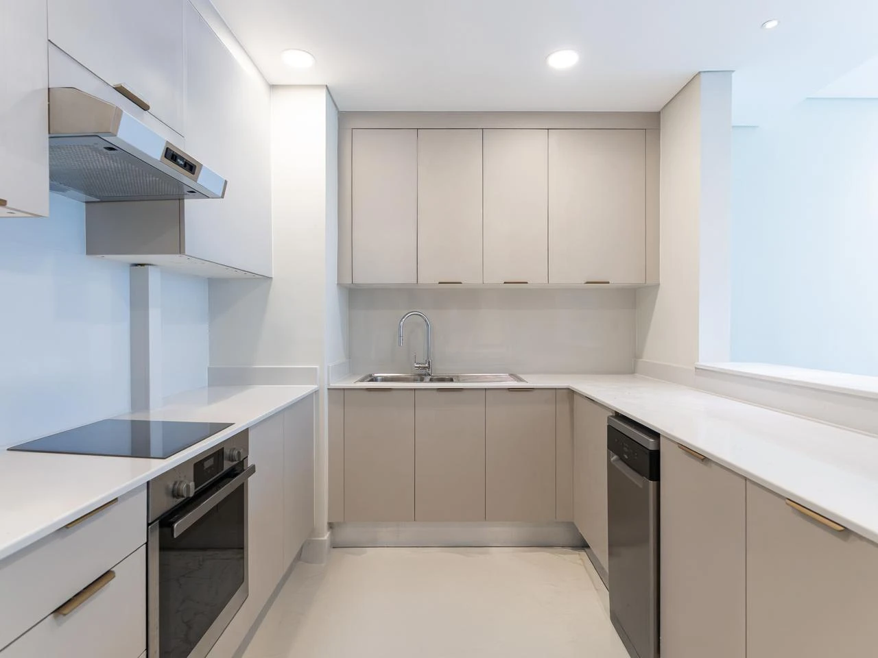 CHARMING 1 BEDROOM APARTMENT | MARINA DISTRICT - Photo 5