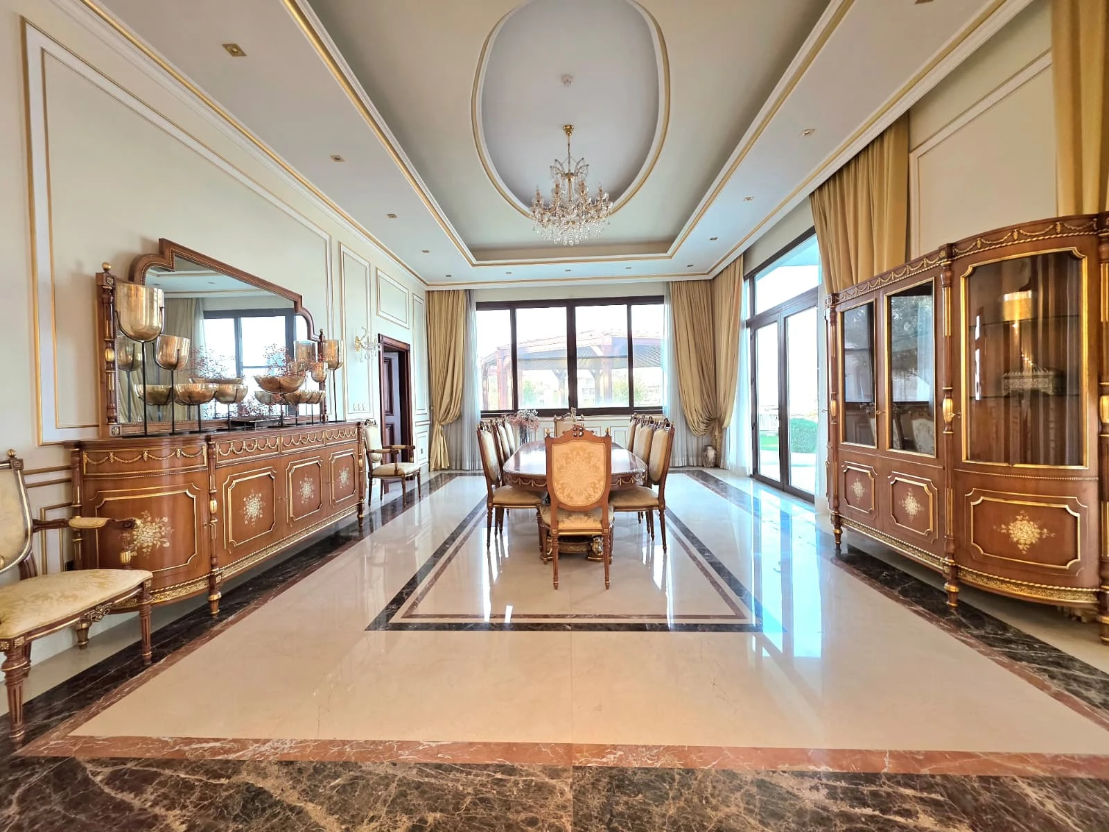 Royal Living in The Pearl-Qatar | Private Palace with Beach Access & Ultimate Privacy - Photo 4