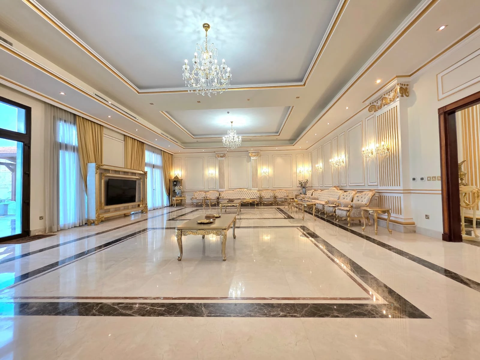 Royal Living in The Pearl-Qatar | Private Palace with Beach Access & Ultimate Privacy