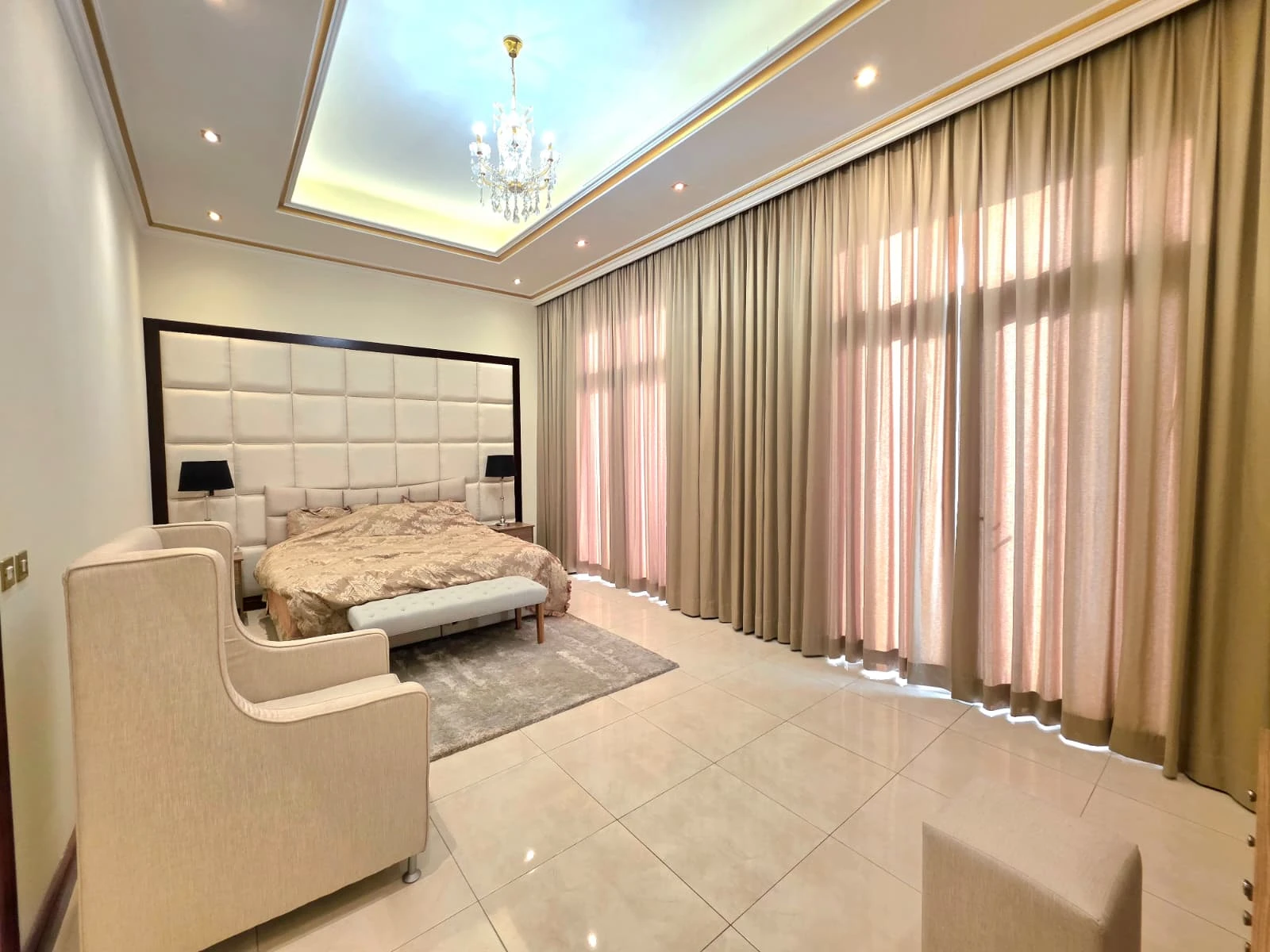 Royal Living in The Pearl-Qatar | Private Palace with Beach Access & Ultimate Privacy - Photo 12