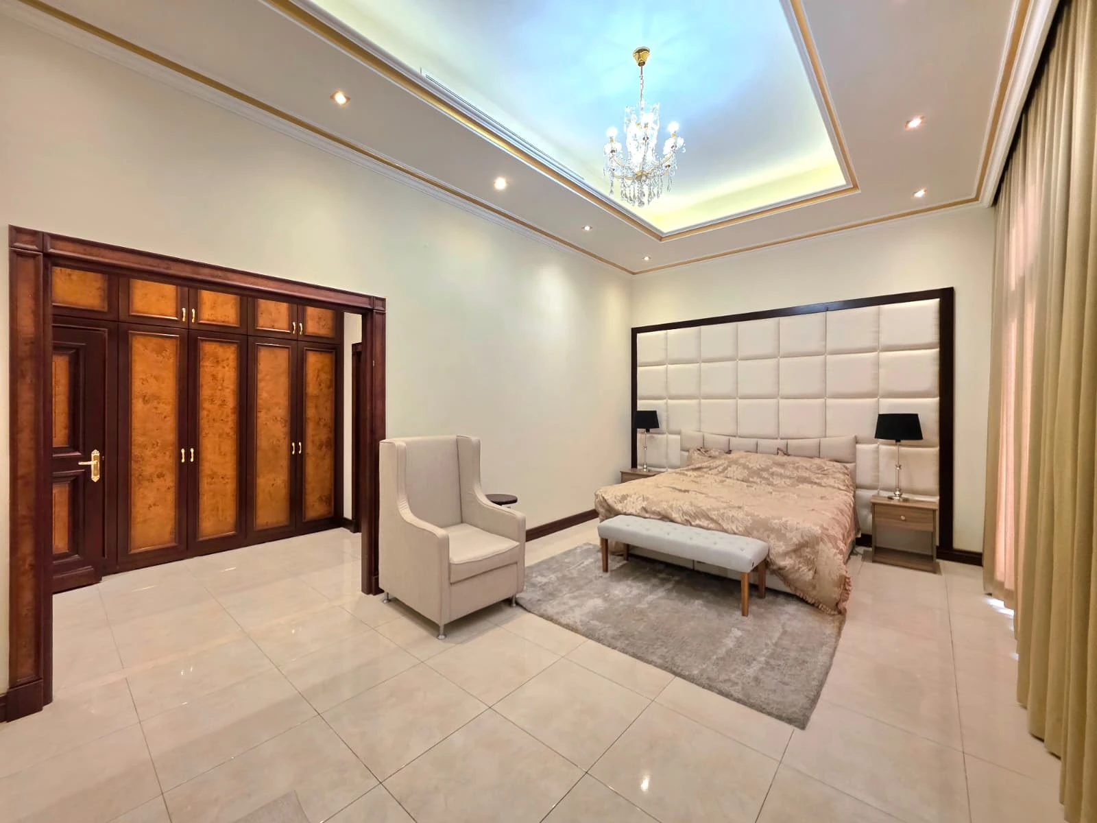Royal Living in The Pearl-Qatar | Private Palace with Beach Access & Ultimate Privacy - Photo 13