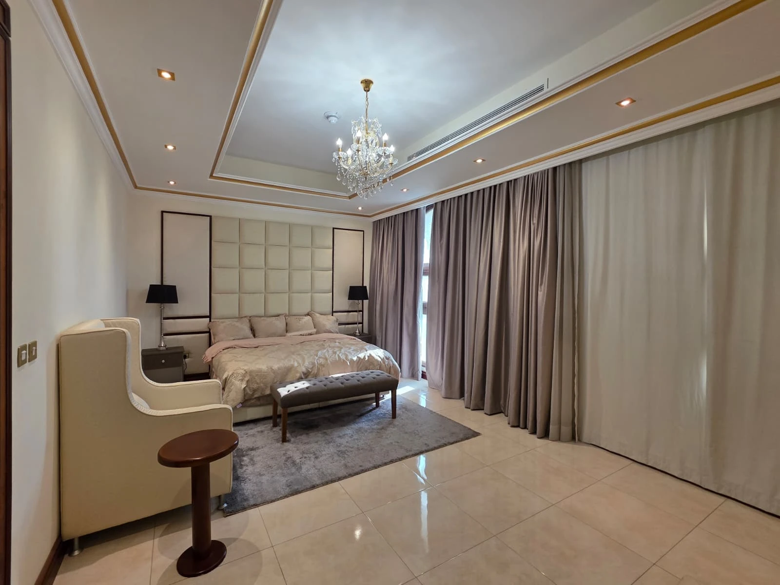 Royal Living in The Pearl-Qatar | Private Palace with Beach Access & Ultimate Privacy - Photo 17