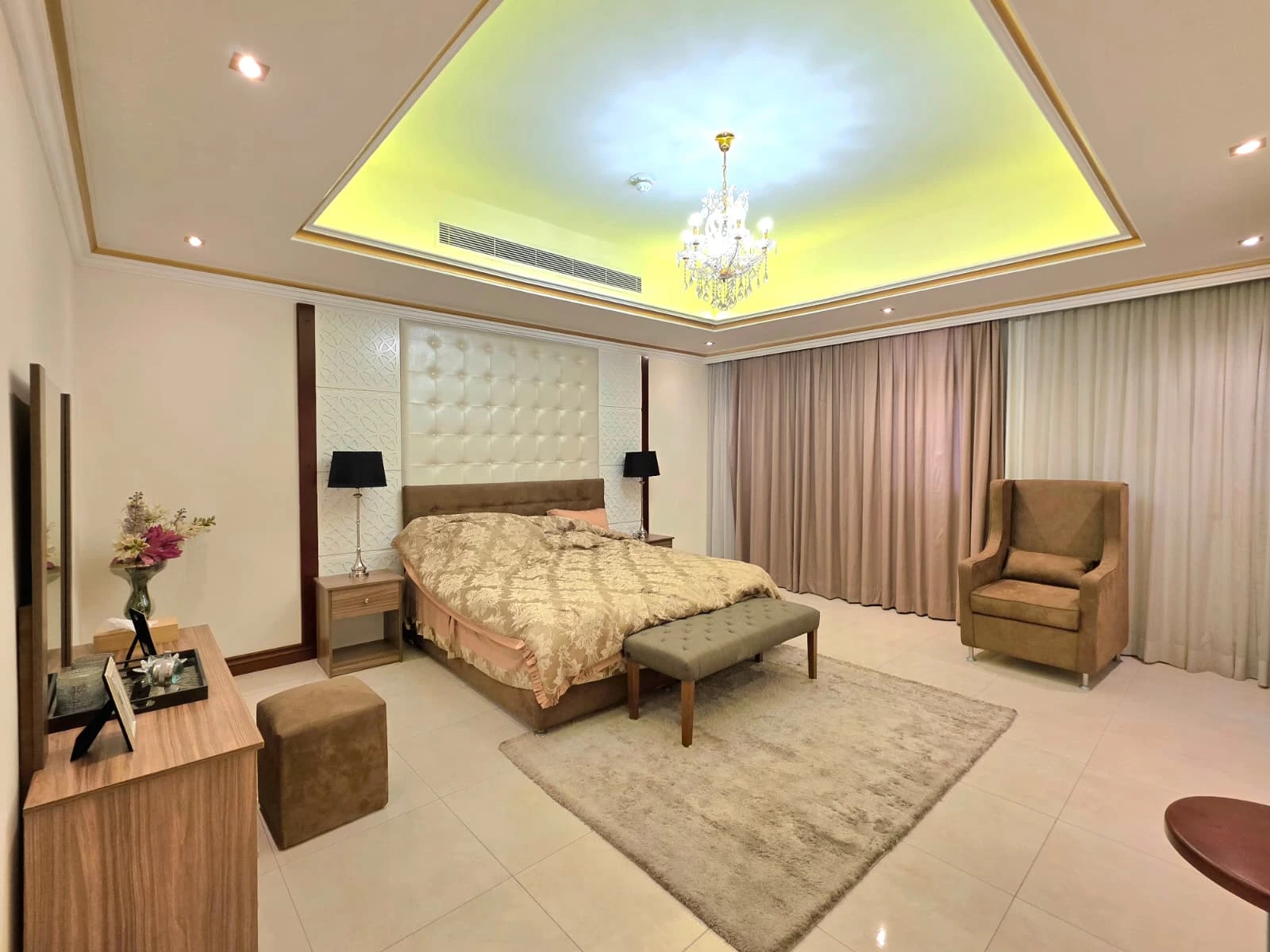 Royal Living in The Pearl-Qatar | Private Palace with Beach Access & Ultimate Privacy