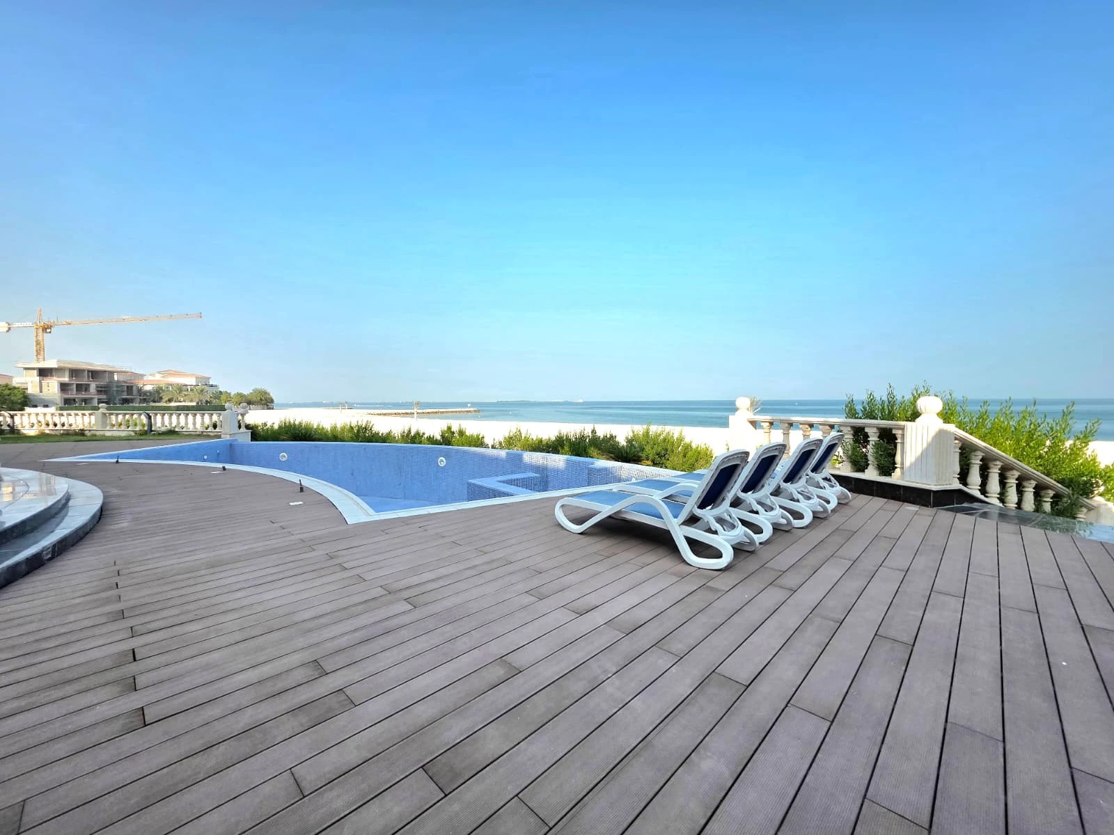 Royal Living in The Pearl-Qatar | Private Palace with Beach Access & Ultimate Privacy - Photo 1