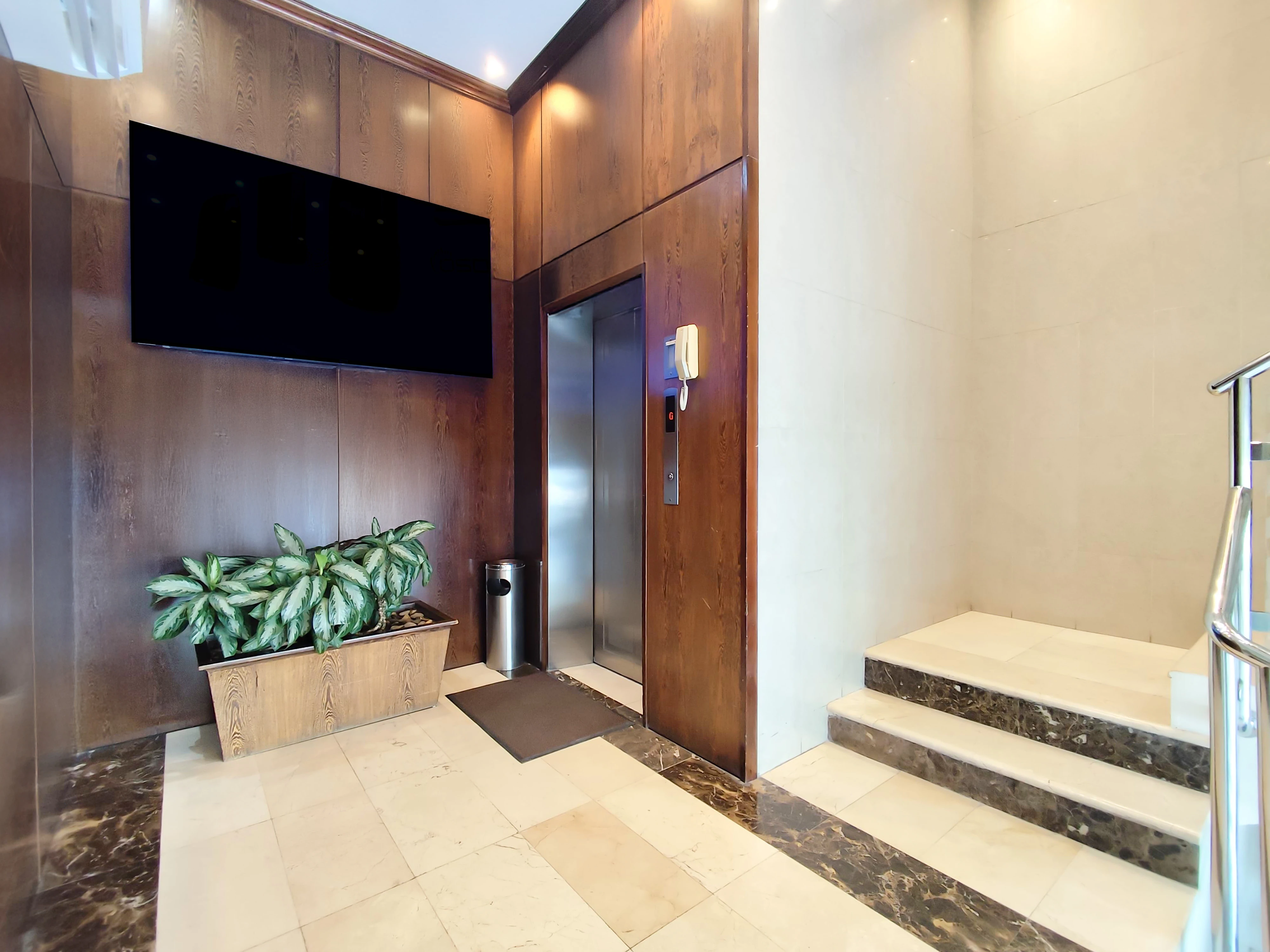 Elegant Office Space | Old Airport | 131 sqm
