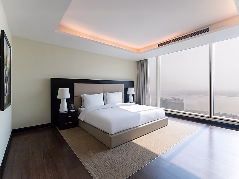 SERVICED TRIPLEX PENTHOUSE | ALL INCLUSIVE 4BR+MAID | WEST BAY - Photo 14