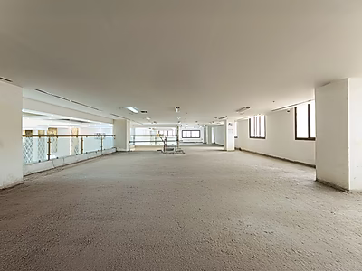 Prime Retail Shop | Al Sadd Main Street
