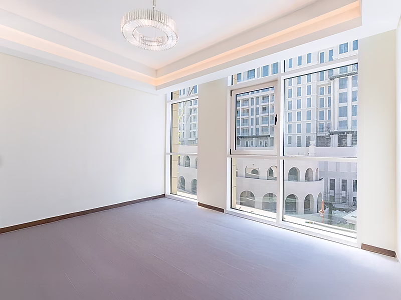 Step Into Island Luxury – 3BR+Maid Apartment, Pay 10% & Move In Now! - Photo 9