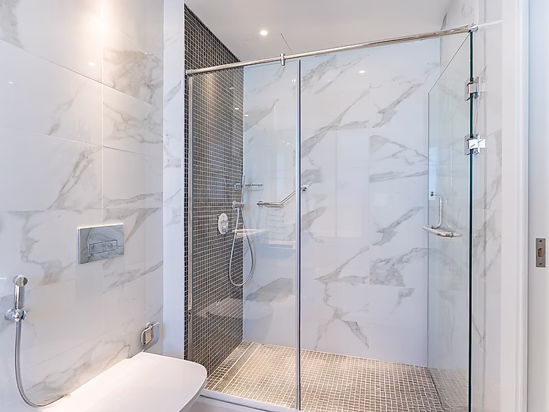 Step Into Island Luxury – 3BR+Maid Apartment, Pay 10% & Move In Now! - Photo 12