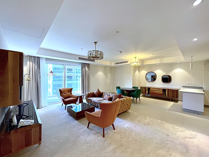 BEST INVESTMENT | LARGE 1 BEDROOM APARTMENT NEAR VENDOME MALL - Photo 2