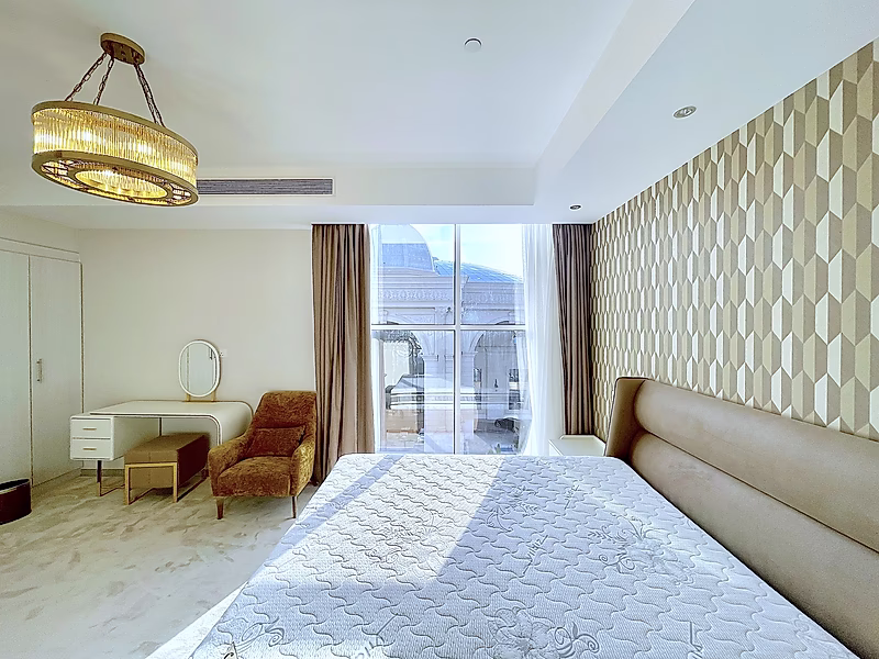 BEST INVESTMENT | LARGE 1 BEDROOM APARTMENT NEAR VENDOME MALL - Photo 19