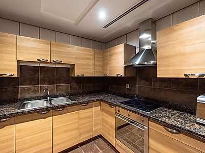 Upscale 2-Bedroom Apartment with Resort Amenities