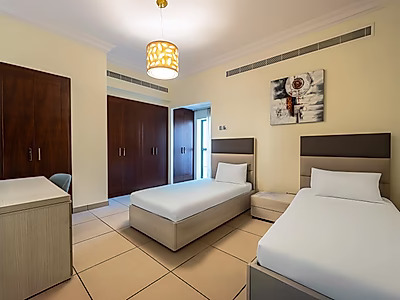 Upscale 2-Bedroom Apartment with Resort Amenities