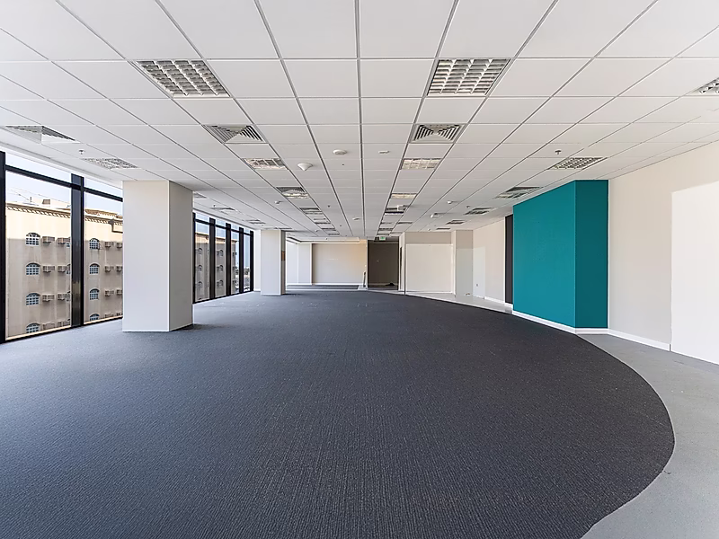 Ready-to-Move Premium Office in Old Airport Area | Luxury Tower | 529 sqm - Photo 7