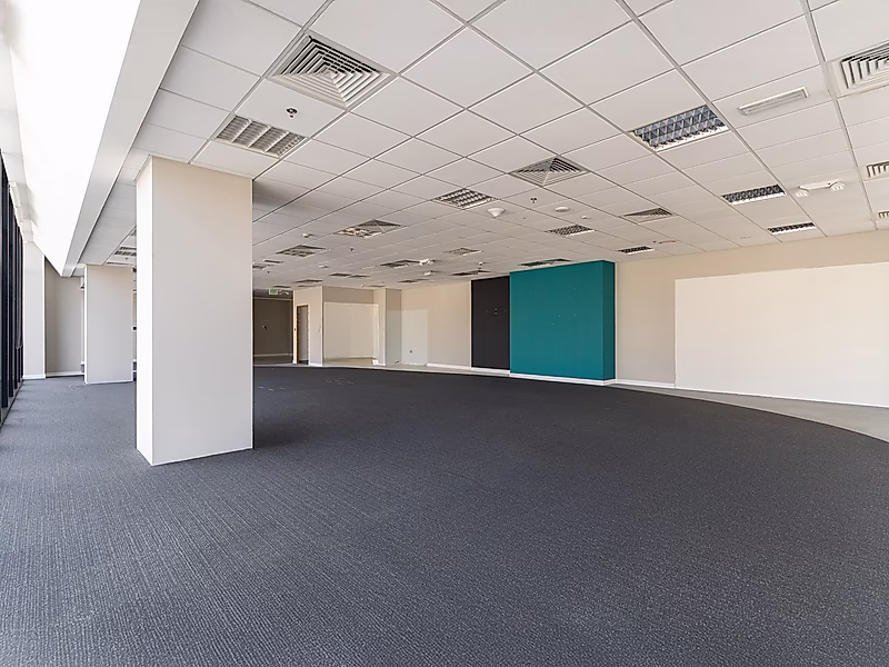 Ready-to-Move Premium Office in Old Airport Area | Luxury Tower | 529 sqm - Photo 8
