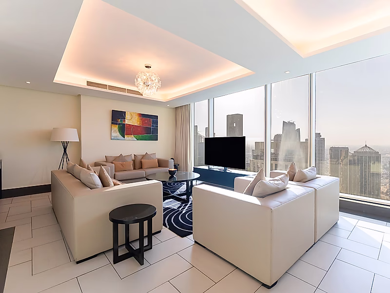 Full Serviced 3-Bedroom with Bills Included in Prime Location - Photo 2