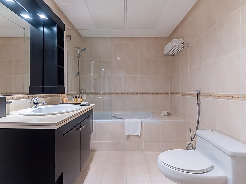 Full Serviced 3-Bedroom with Bills Included in Prime Location - Photo 9