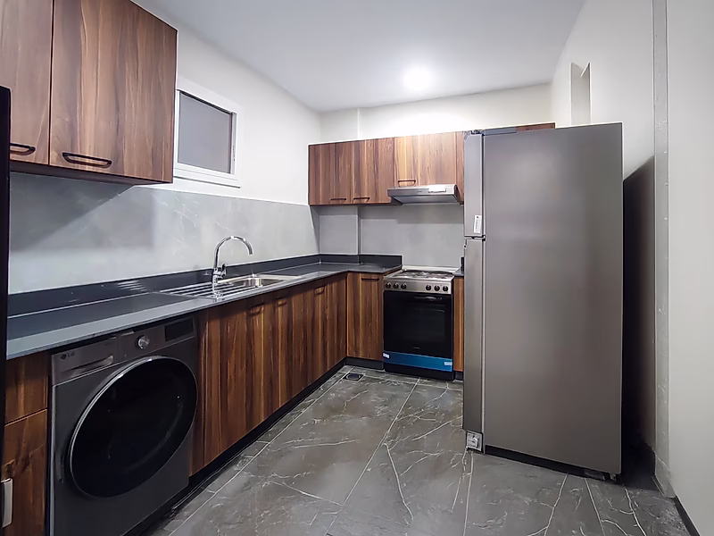 MOVE TO A MODERN 2BR IN A PRIME AL WAAB AREA - Photo 2