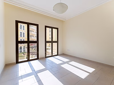 STYLISH LIVING | LUXURY 3 BEDROOM APARTMENT | PEARL