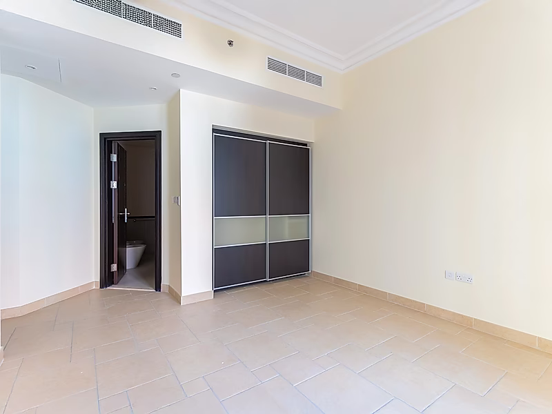 STYLISH LIVING | LUXURY 3 BEDROOM APARTMENT | PEARL - Photo 8