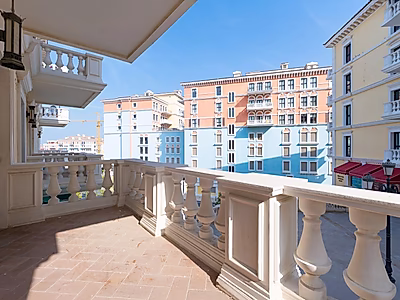 STYLISH LIVING | LUXURY 3 BEDROOM APARTMENT | PEARL