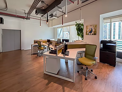 F/Fitted Premium Office 215Sqm Lusail Marina