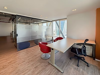 F/Fitted Premium Office 215Sqm Lusail Marina