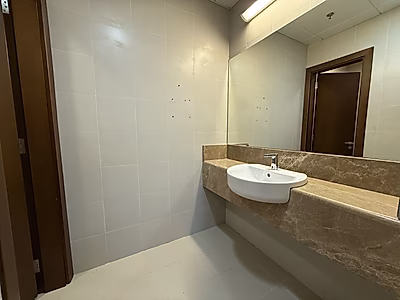F/Fitted Premium Office 215Sqm Lusail Marina