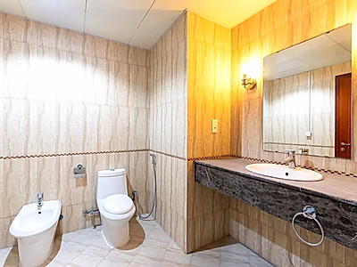 BEST PRICE! MONTH FREE WELL MAINTAINED 2BR | PORTO
