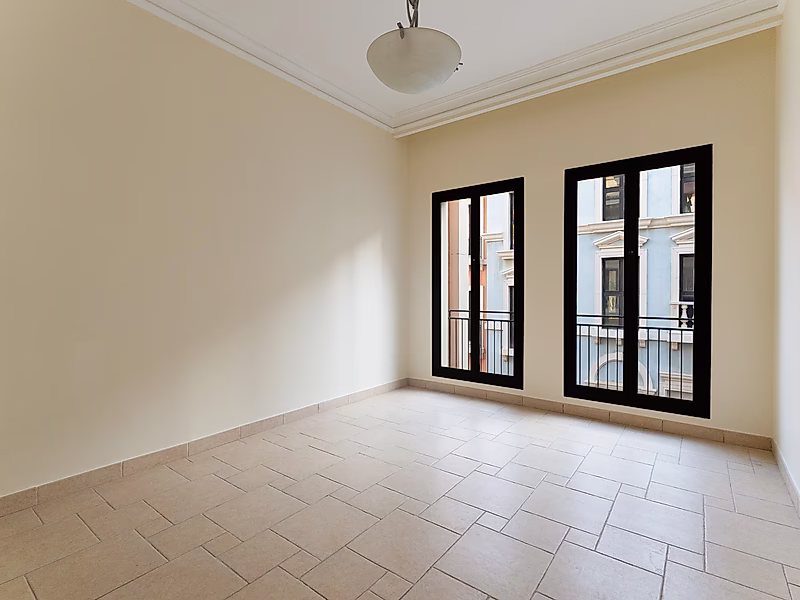 LUXURY LIVING 3 BEDROOM APARTMENT | QQ - Photo 5