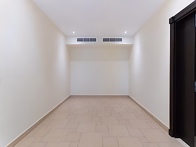 LUXURY LIVING 3 BEDROOM APARTMENT | QQ