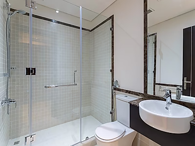 LUXURY LIVING 3 BEDROOM APARTMENT | QQ