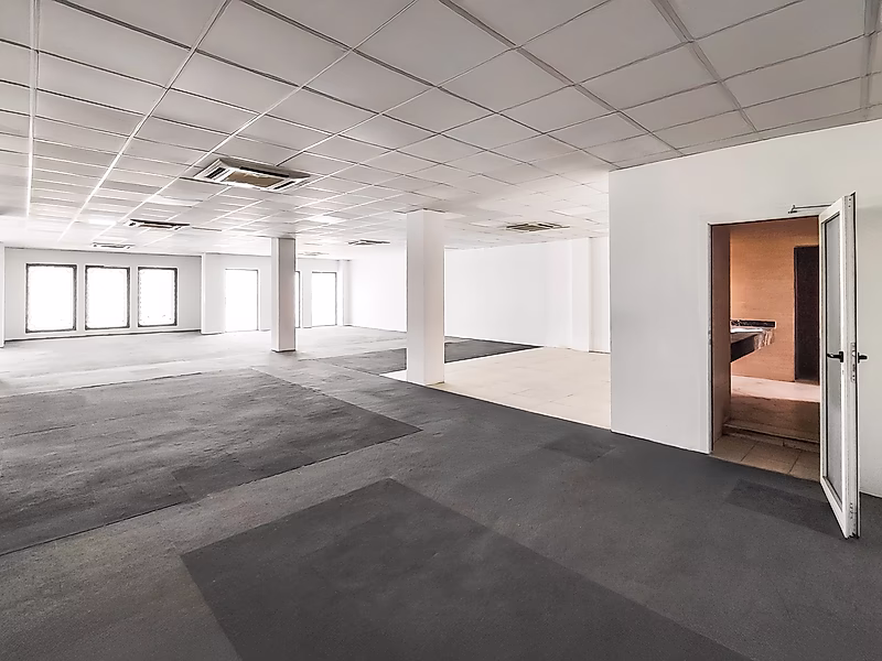 Prime Office | Salwa Road – Near Jarir Bookstore - Photo 7