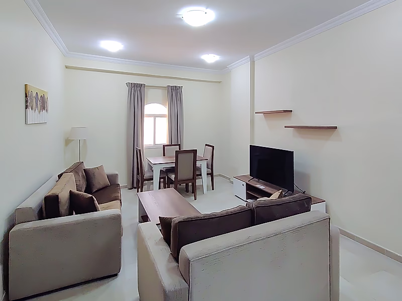 Sophisticated | Fully Furnished | 2BR Apartment | Fereej Al Nasr - Photo 2