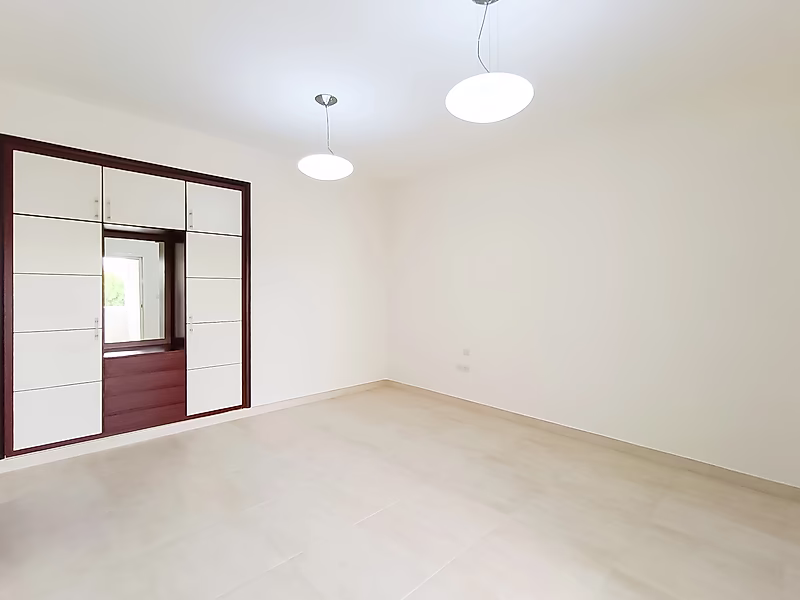 FRIENDLY 4BR + MAID COMPOUND VILLA | AL WAAB - Photo 13