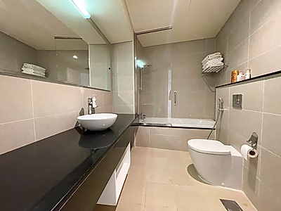 EXQUISITE 2 BEDROOM WITH PANORAMIC SEA VIEW BEACH ACCESS | LUSAIL WATERFRONT