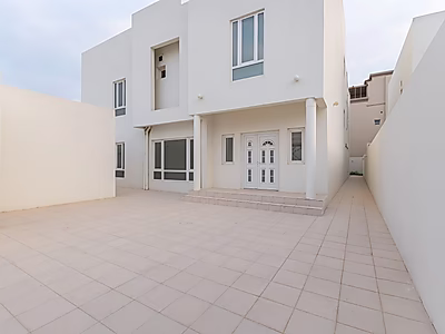 Independent Villa for Sale – Umm Ebairiya