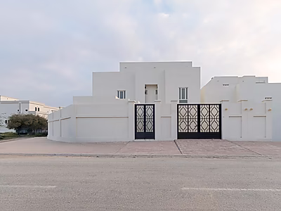 Standalone Villa for Sale – Umm Ebairiya