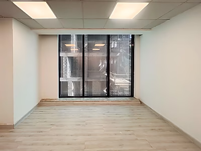 Fully Fitted 208 sqm Office in Al Sadd
