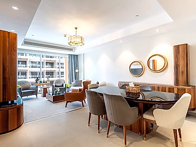 BILLS INCLUDED | LUXURIOUS 2 BEDROOM | VENDOM PALACE